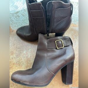 Liz Claiborne Dark Brown Heeled Boots